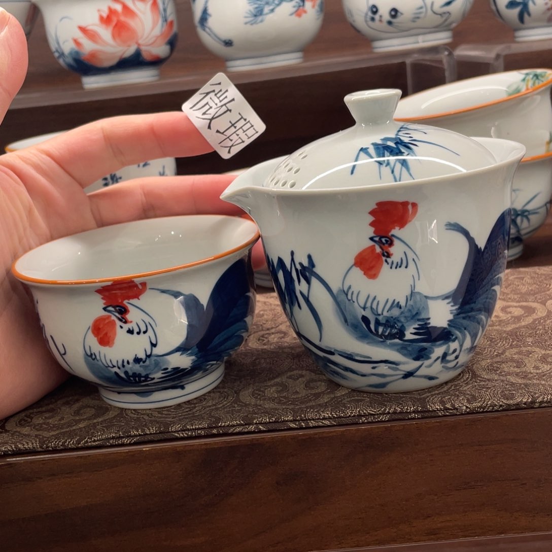 釉下手绘茶具微瑕