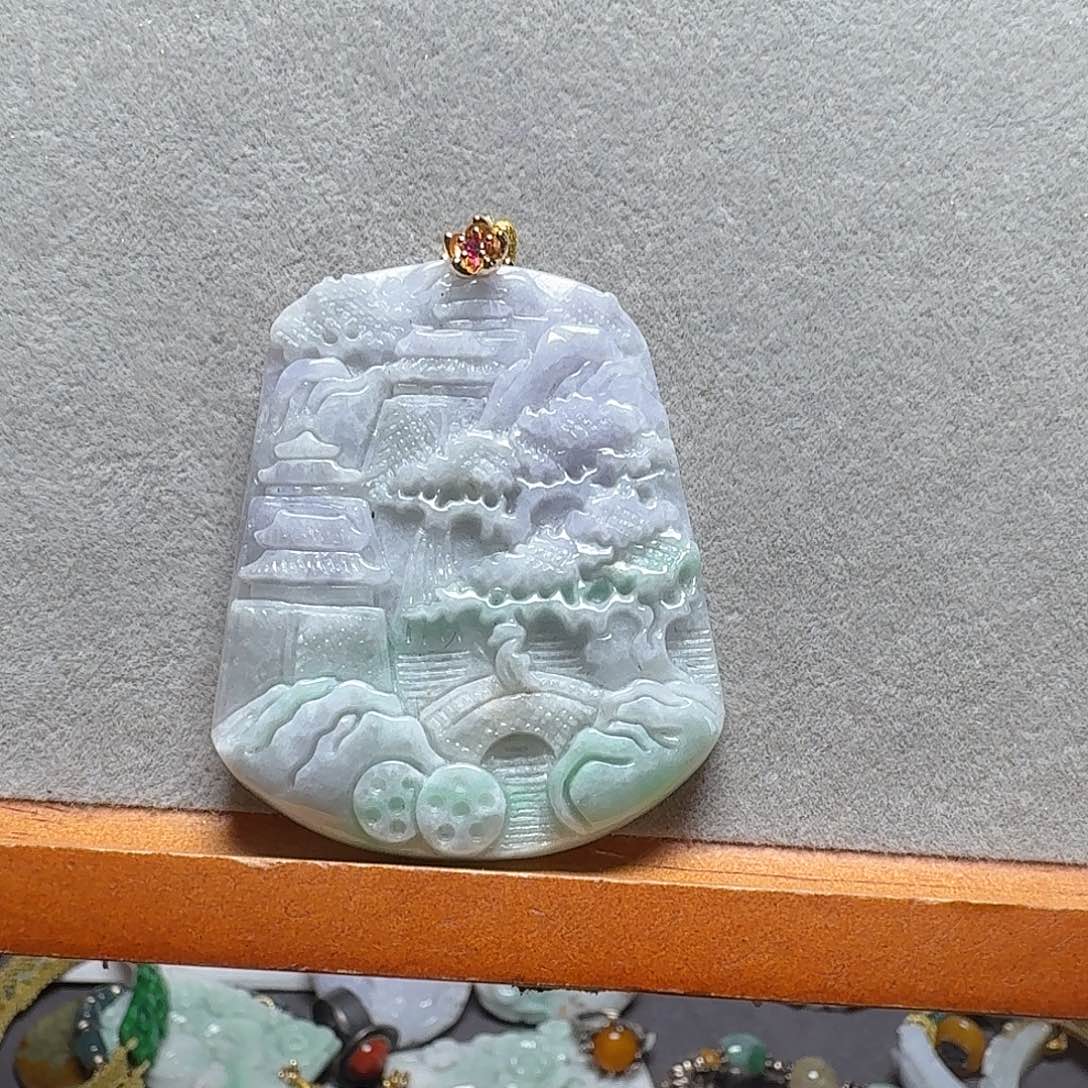 吊坠(赠链)未镶嵌翡翠