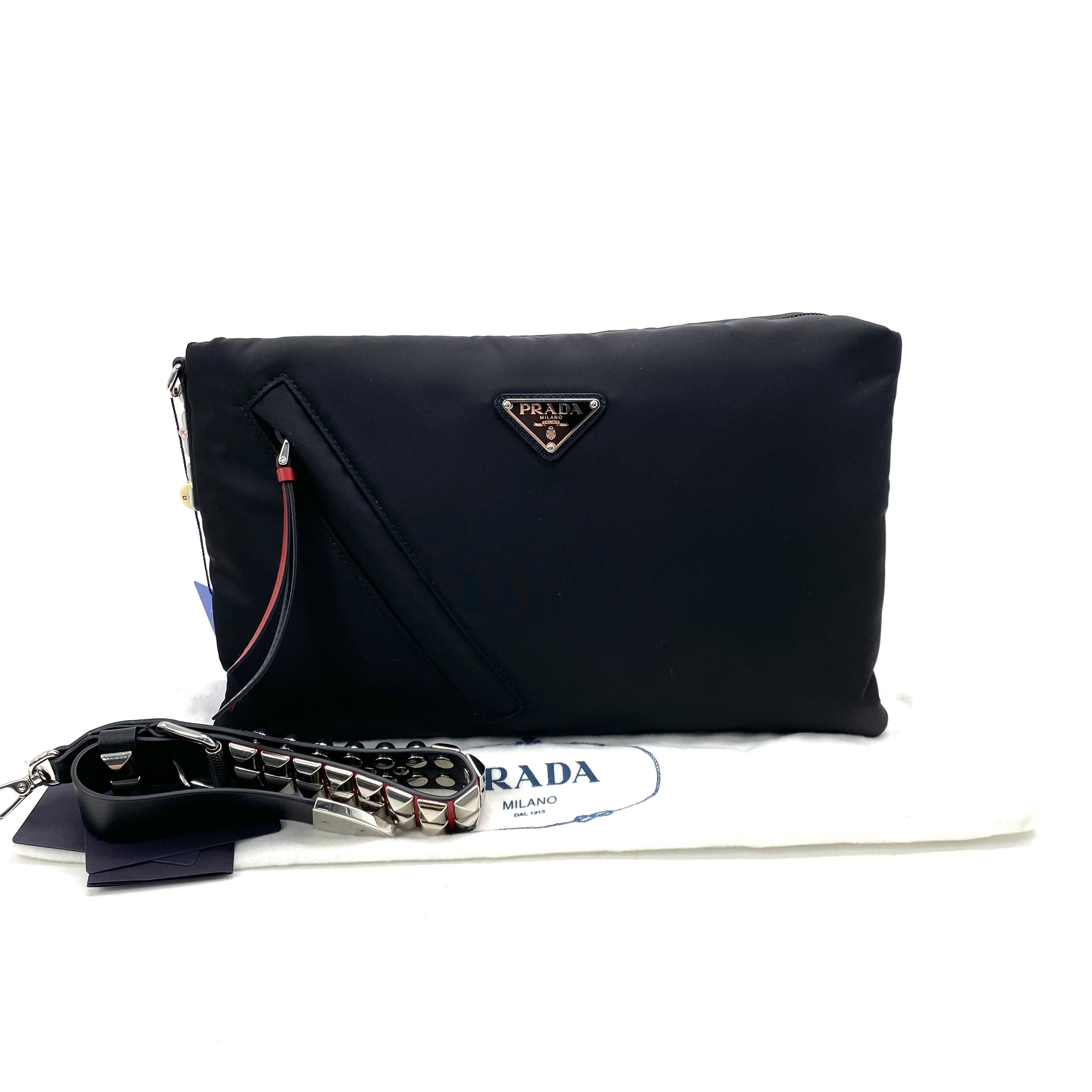 99新 Prada/普拉达 黑色尼龙大号手拿包 尺寸34/22 