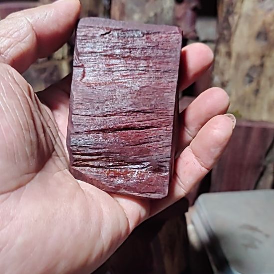 檀香紫檀（小叶紫檀）晴**阳