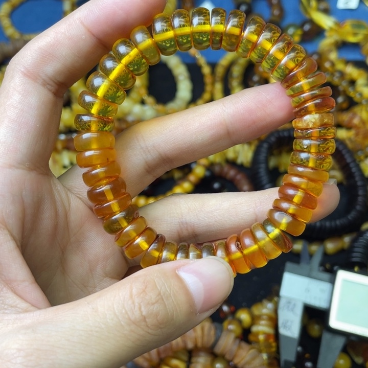 非金属意臻珠宝天然手串