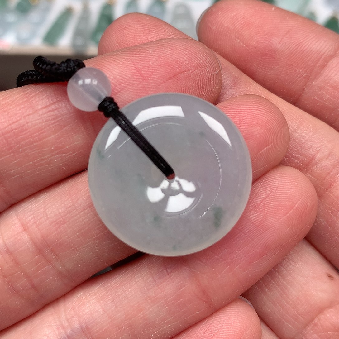 翡翠颈饰未镶嵌平安扣吊坠