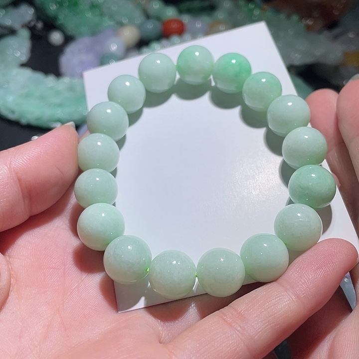 颈饰未镶嵌翡翠天