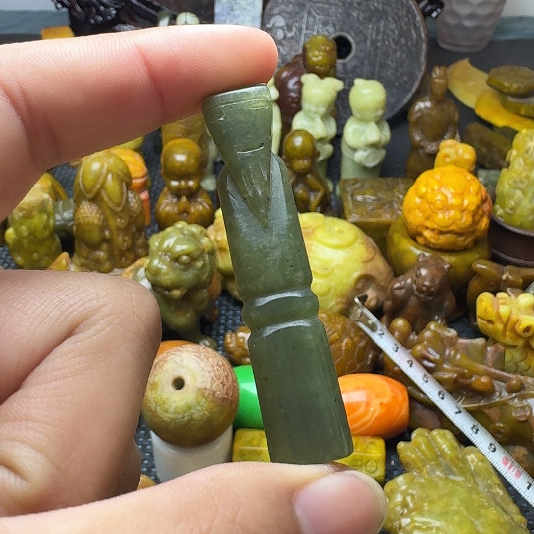 白玉菩提吊坠。。。