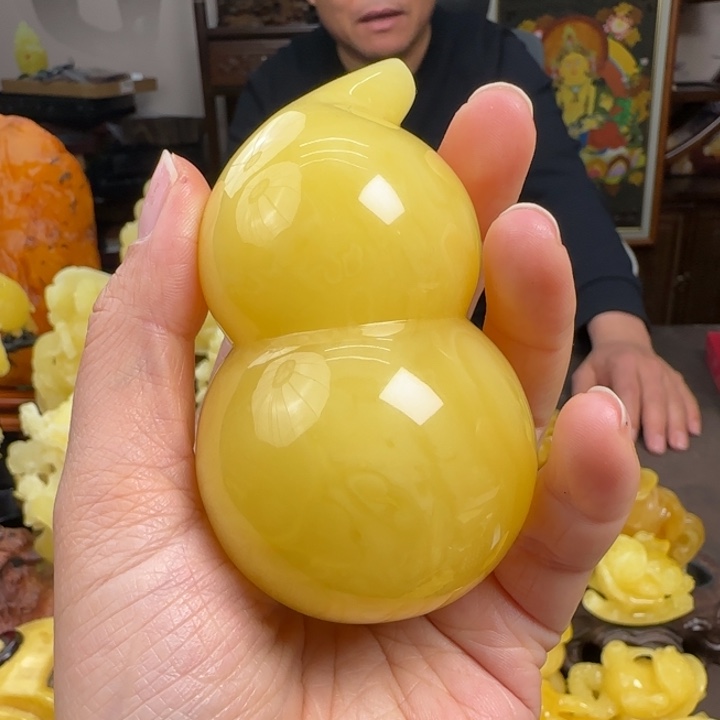 蜜蜡珠宝奇石未镶嵌