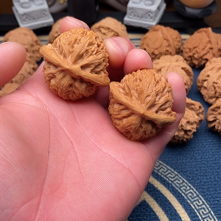 文玩核桃把件宫灯41修