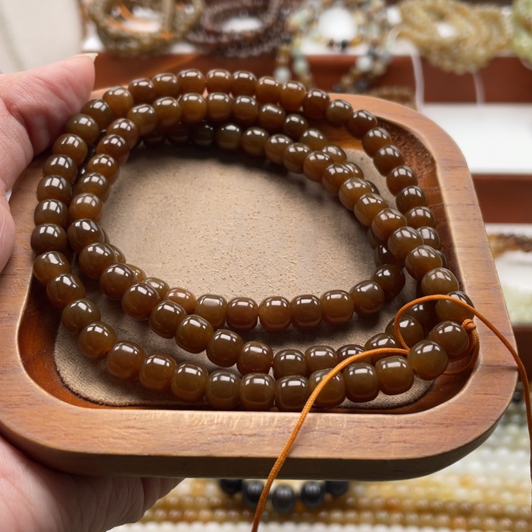 和田玉未镶嵌毛衣链珠串6*7mm