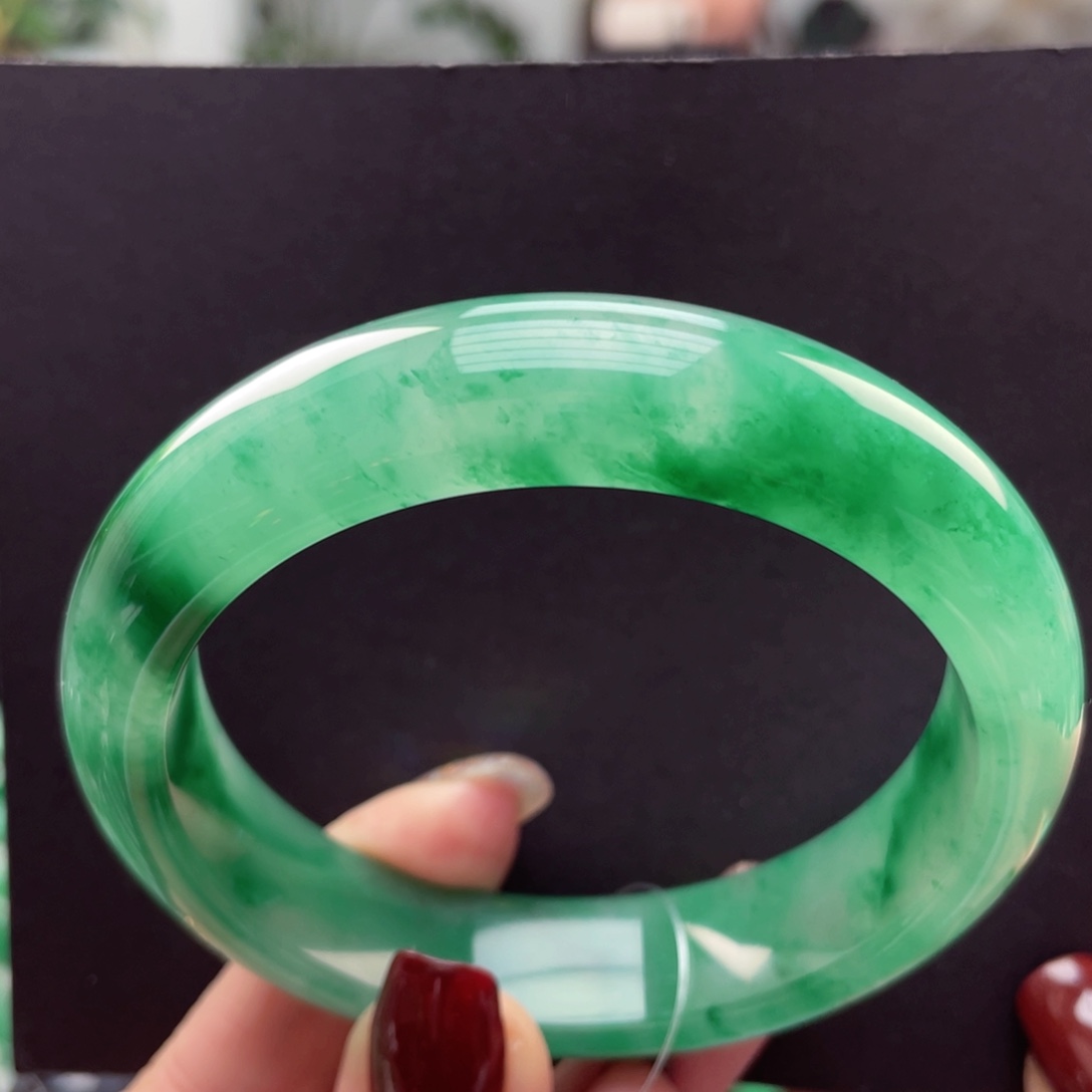石英质玉手镯未镶嵌环****X