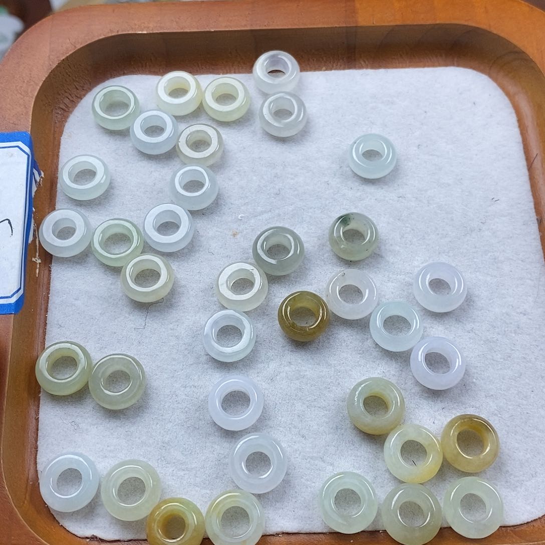 翡翠戒指未镶嵌小甜甜圈两个起拍