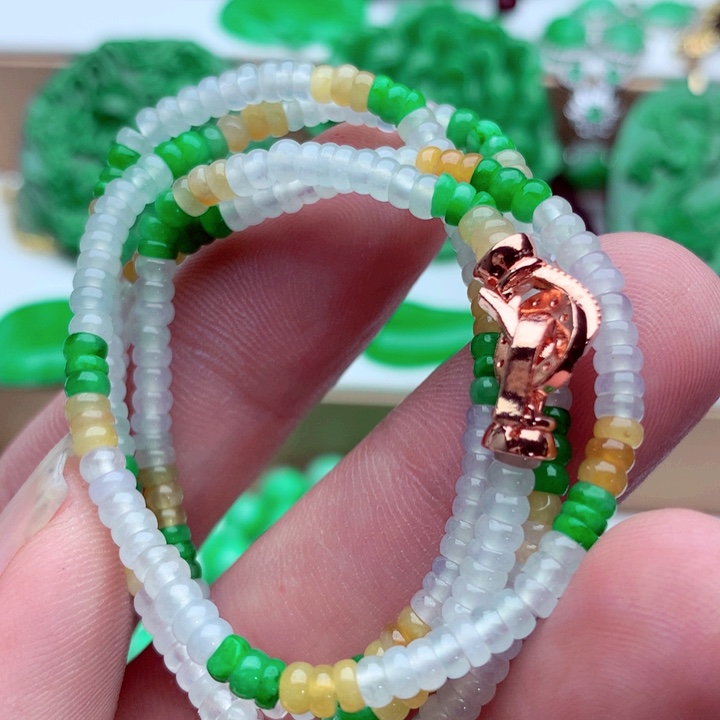 翡翠未镶嵌毛衣链