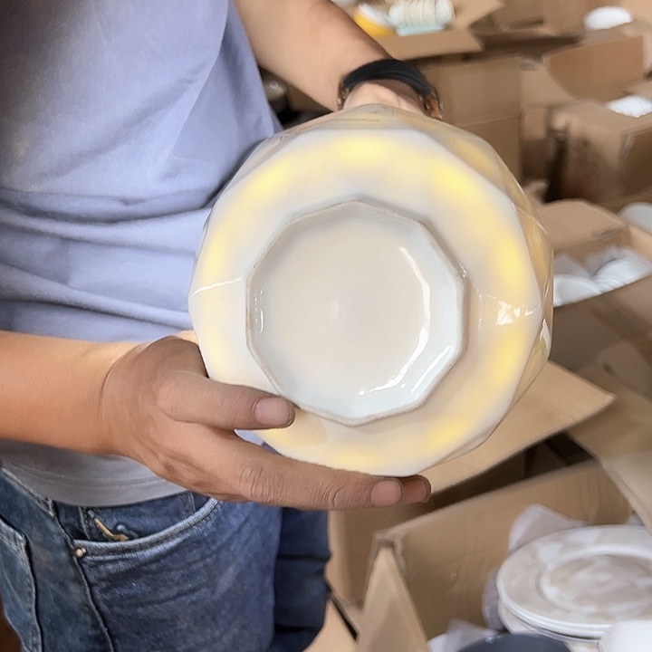 微瑕介意勿拍不退不换 金边钻石6英寸碗4只