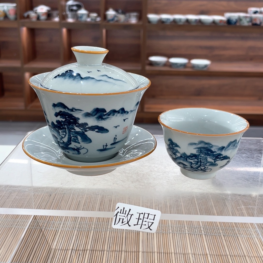 釉下手绘茶具微瑕