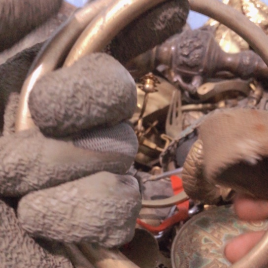 大***u闪电购铜摆件工艺品