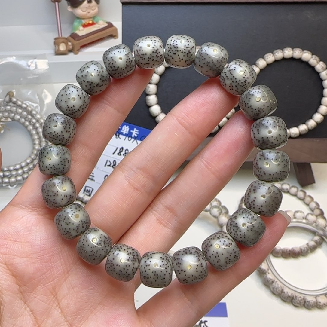 星月菩提手串石玉墨冰侧留白11×10
