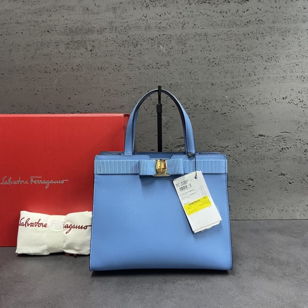 99新/包包/菲拉格慕/250131EL0004