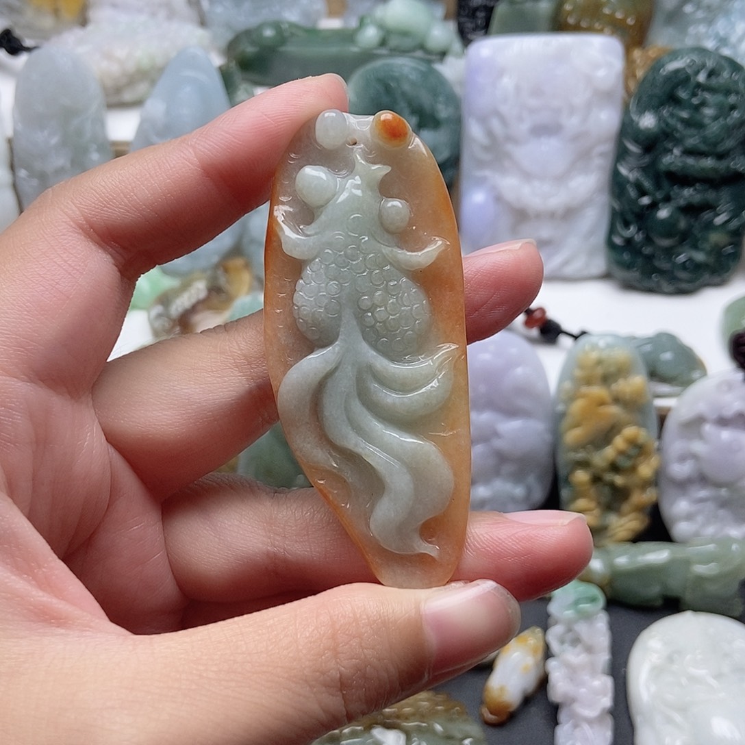 翡翠未镶嵌颈饰翡翠