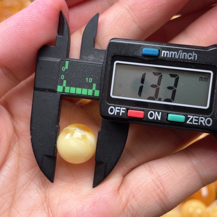 蜜蜡裸石未镶嵌木*子蜜蜡珠子