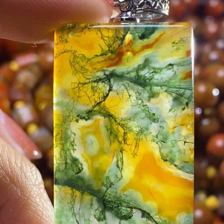 玛瑙/玉髓颈饰未镶嵌