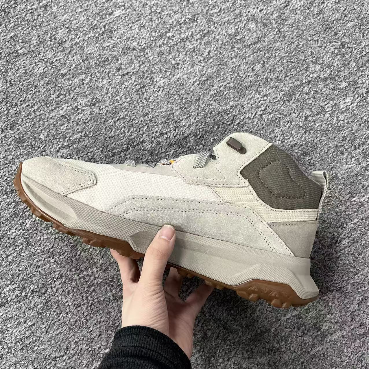 3-新款户外运动百搭休闲鞋 Q150