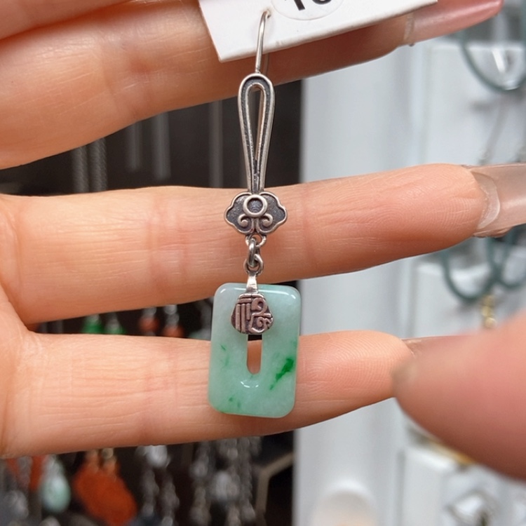 【闪购商品】翡翠耳饰银S925镶嵌吉**玉耳饰