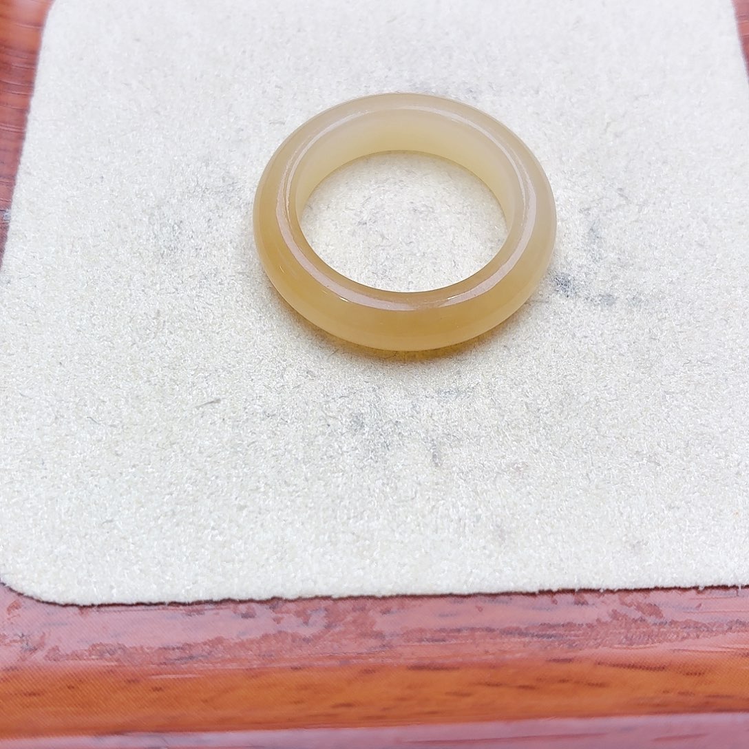 悦***·和田玉戒圈未镶嵌17号