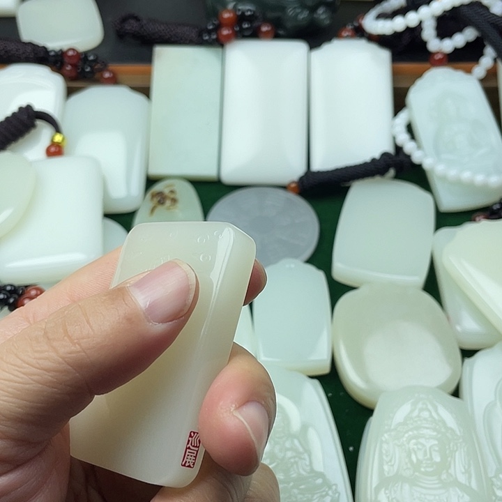 依****g平安无事精品系列