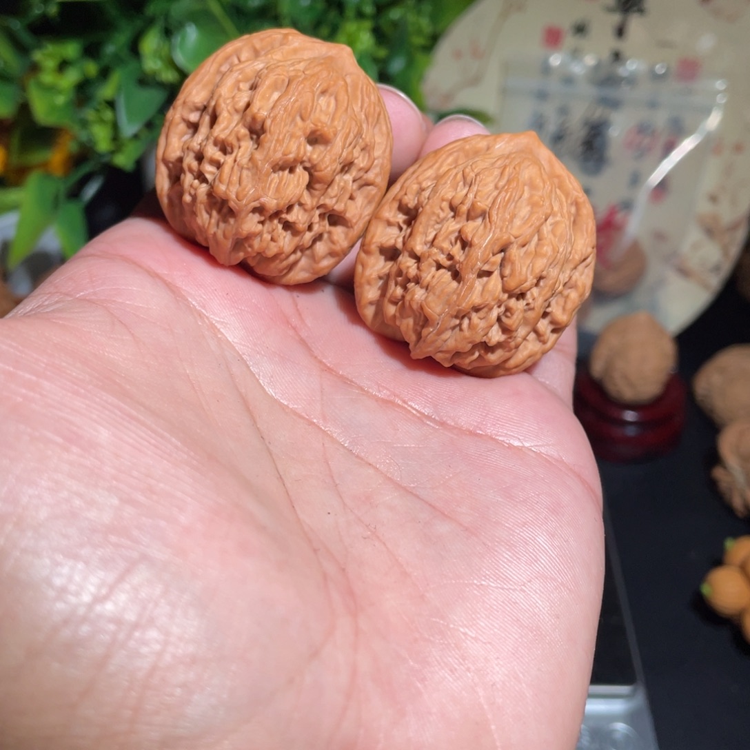 锕***.文玩核桃把件35麦虎