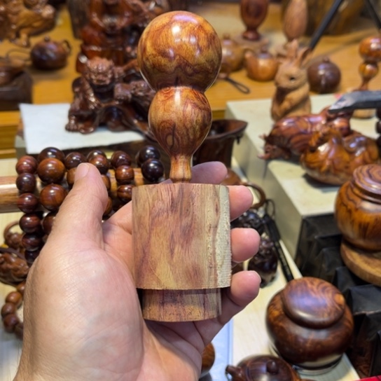 黄花梨/降香黄檀把件飘**秋