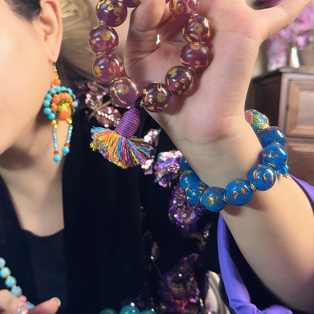 鐘***霞琉璃DIY老琉璃的故事是一个人的故事