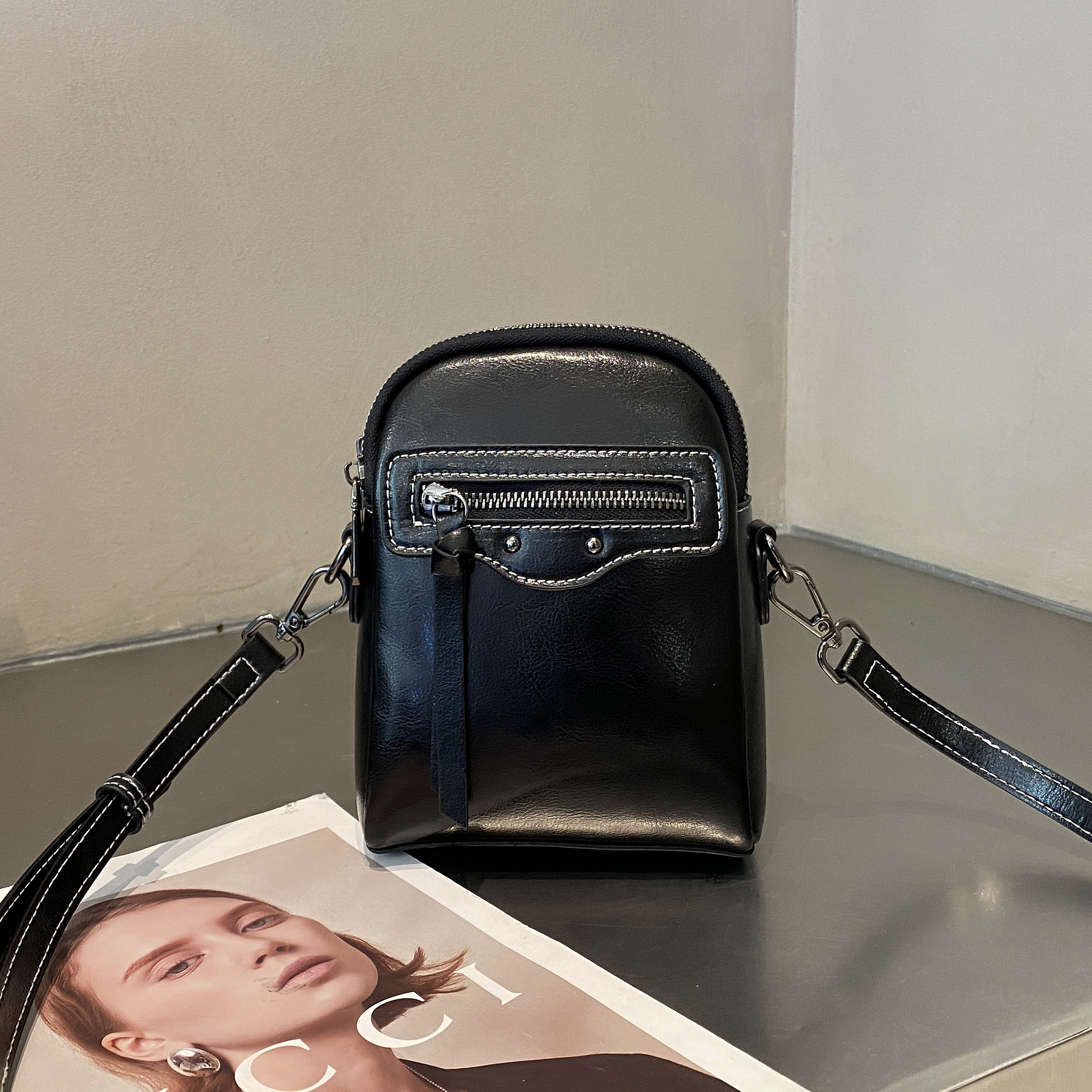 百搭牛皮手机包休闲时尚女士包包277