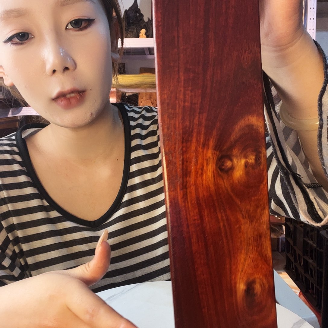 紫檀木类端景台青**水