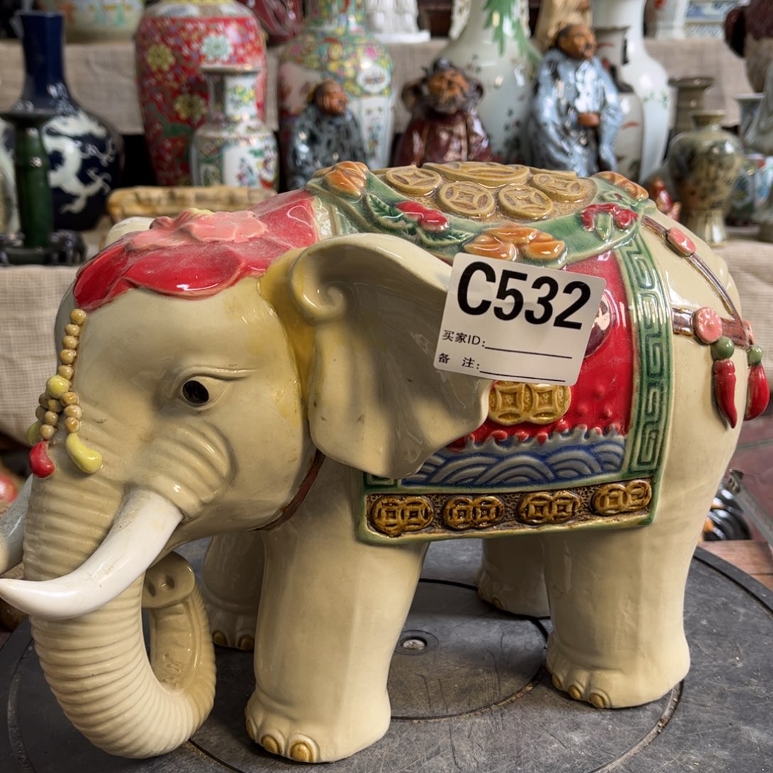 好***界瓷片明玉家的老物件