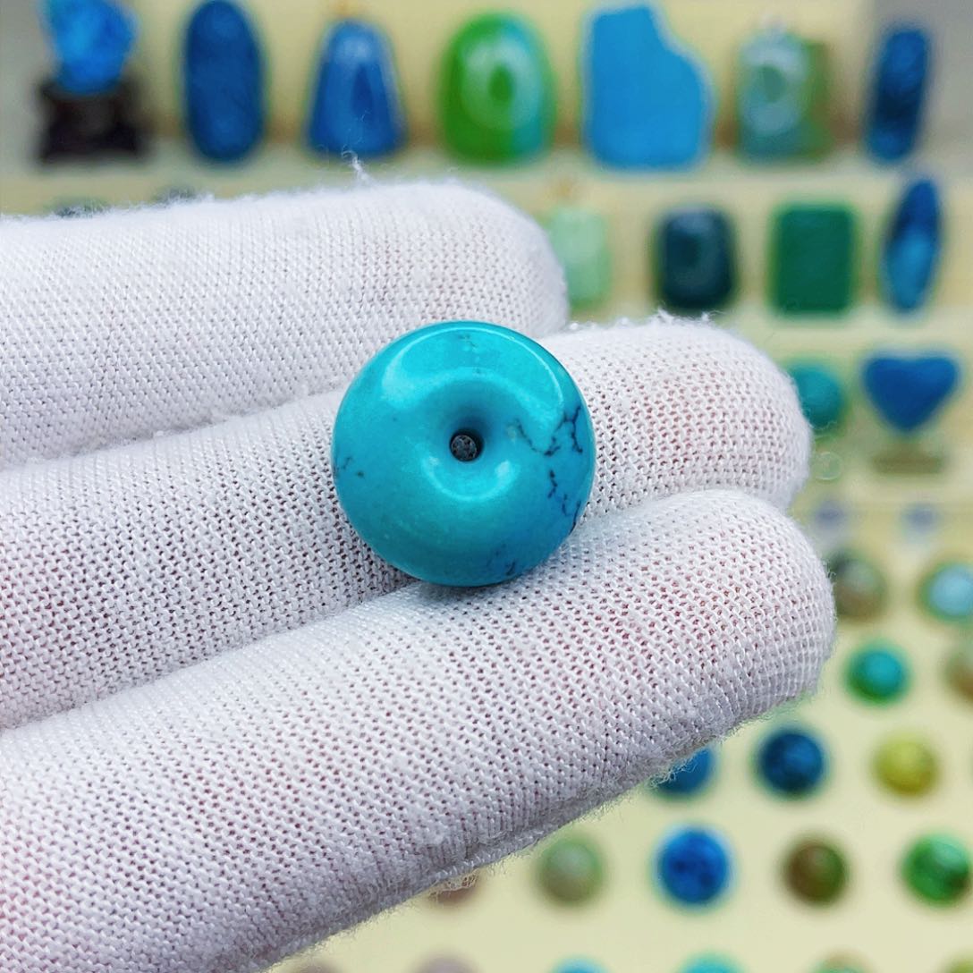 绿松石绿松石未镶嵌