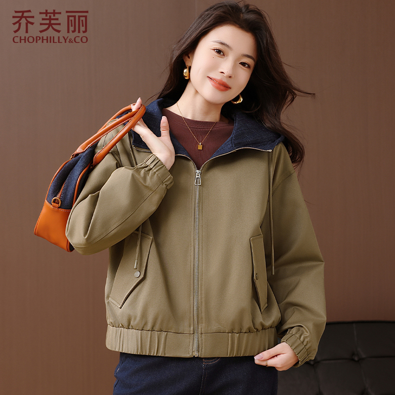 50多岁妈妈秋装外套洋气休闲夹克2025新款中老年女春秋季短款风衣