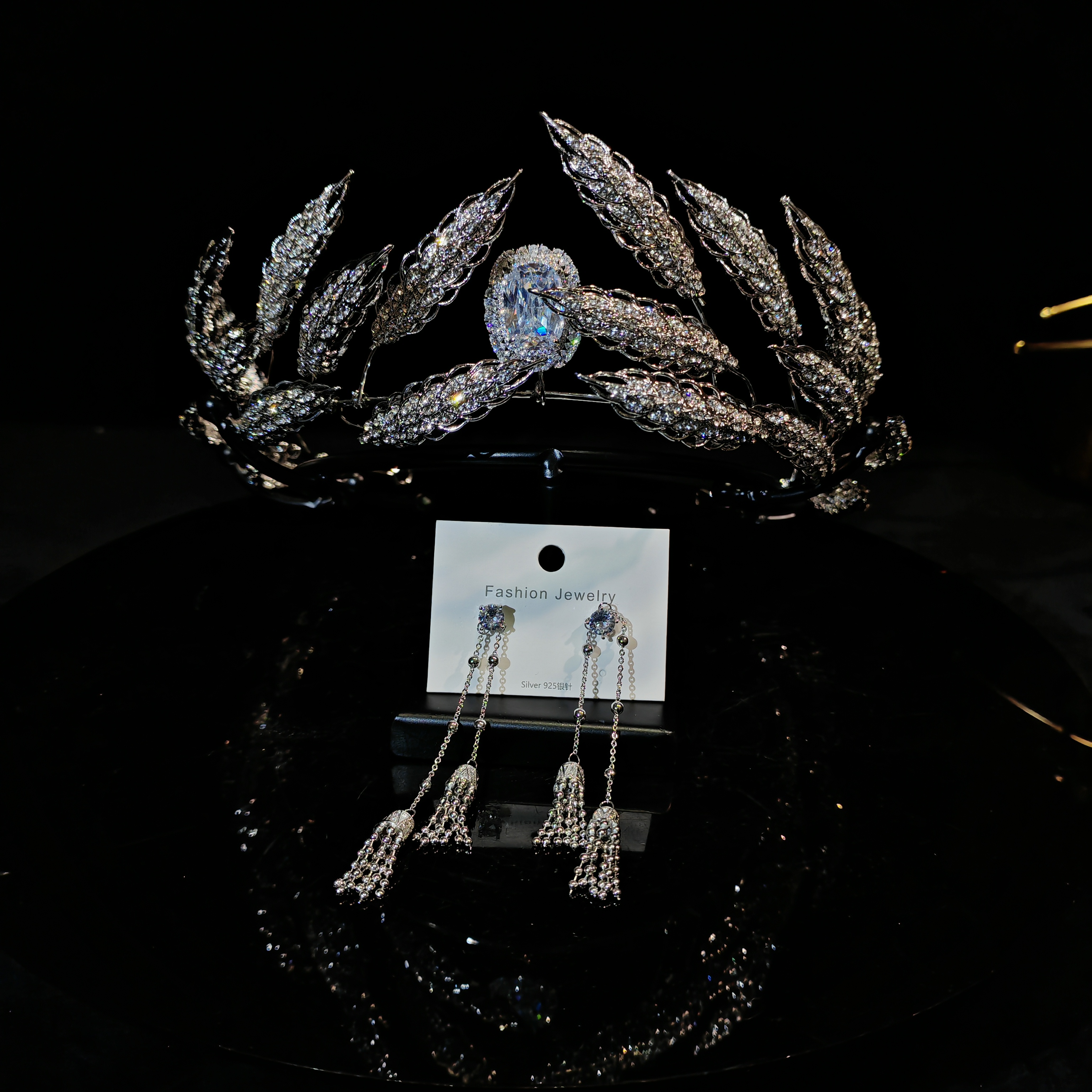 欧姿新品推荐小众设计感皇冠超美腻绝绝子麦穗皇冠跟妆配饰17775