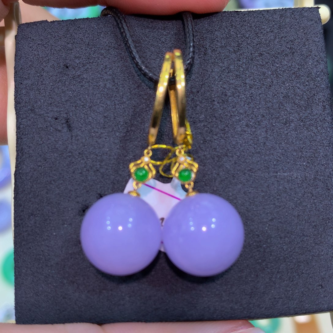 翡翠18K金镶嵌颈饰翡翠