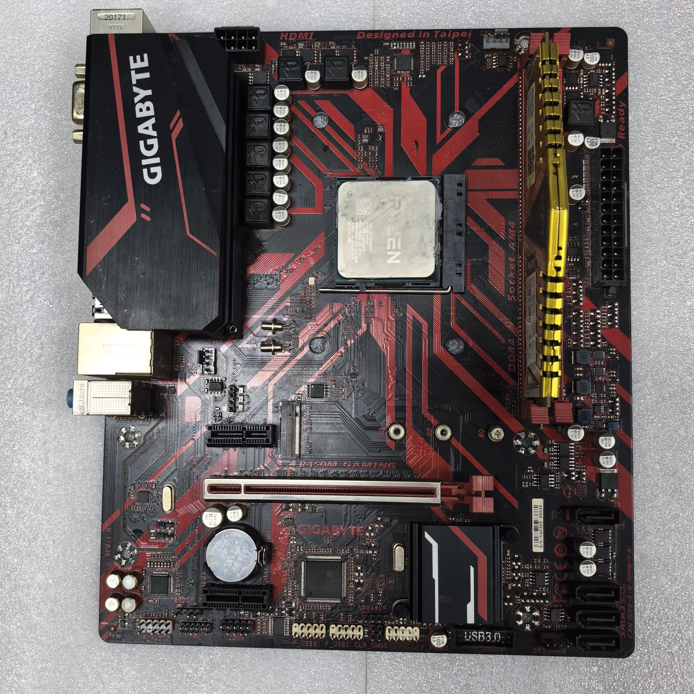 95新 Gigabyte/技嘉 3件5600X十16G威刚3200十B450技嘉质保90天