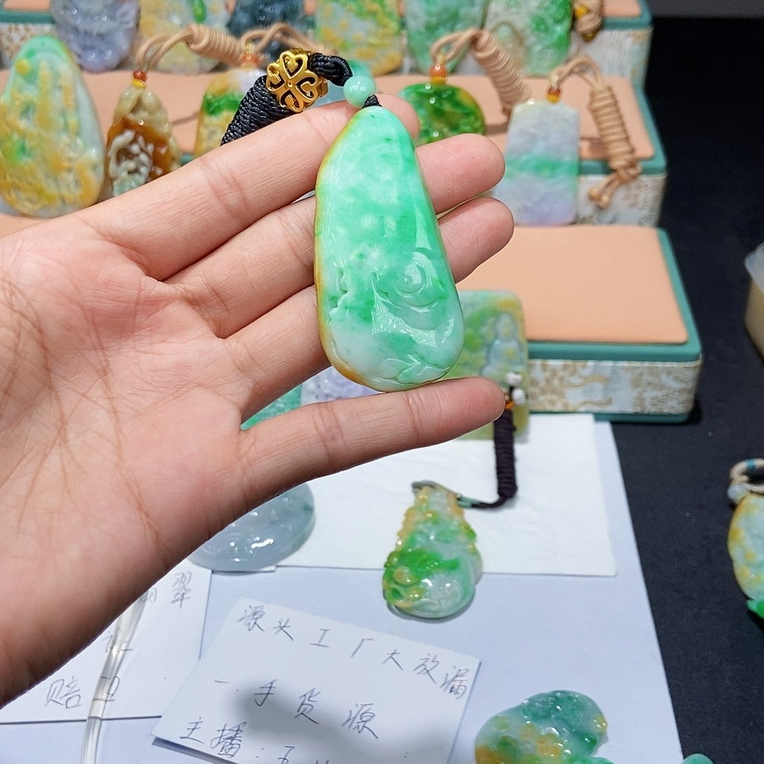定制翡翠未镶嵌用****5天然翡翠A货