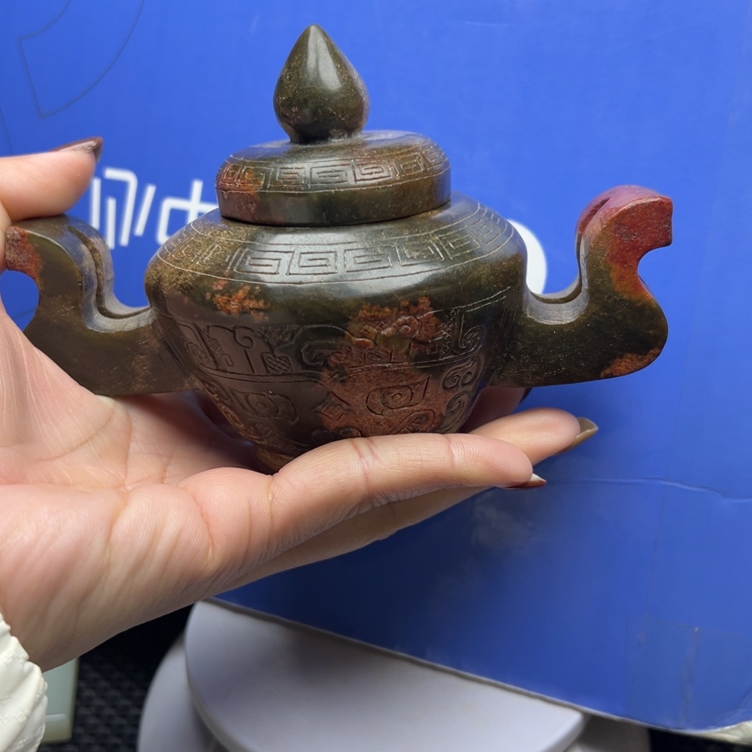 和田玉摆件未镶嵌贡*