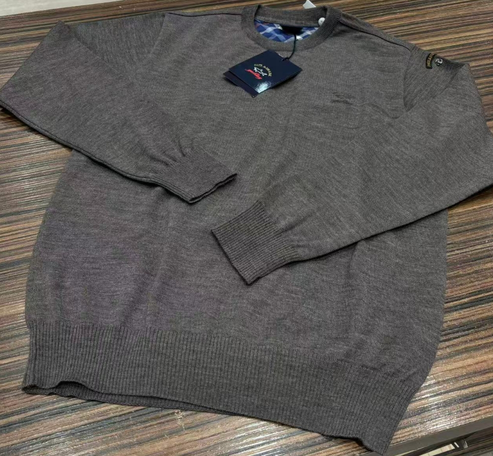 保鲨 不退换 纯羊毛咖色圆领毛衣　下单联系客服