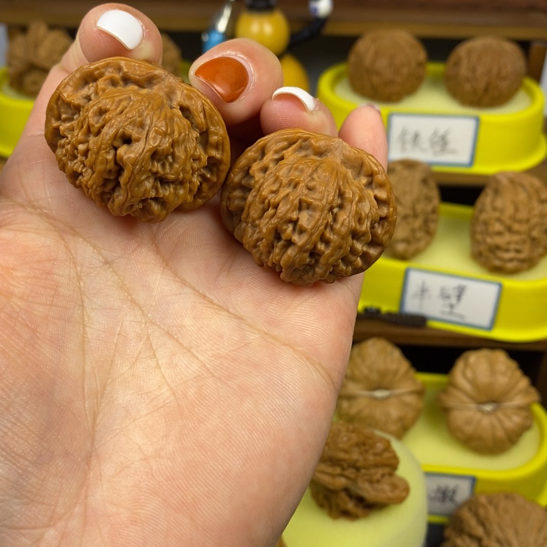 核桃京东第一矮 文玩/木作/... 文玩把件