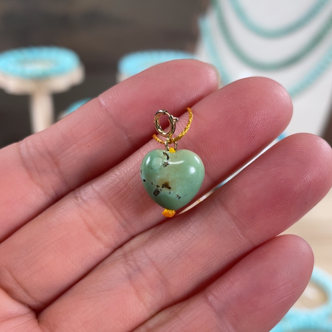 绿松石未镶嵌套链11*7瓷釉级爱心