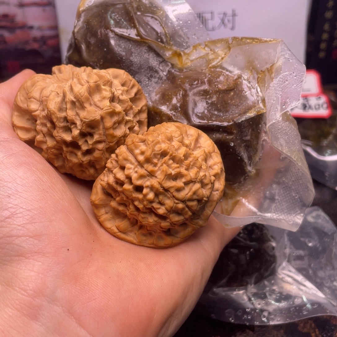 小***螺文玩核桃把件文玩