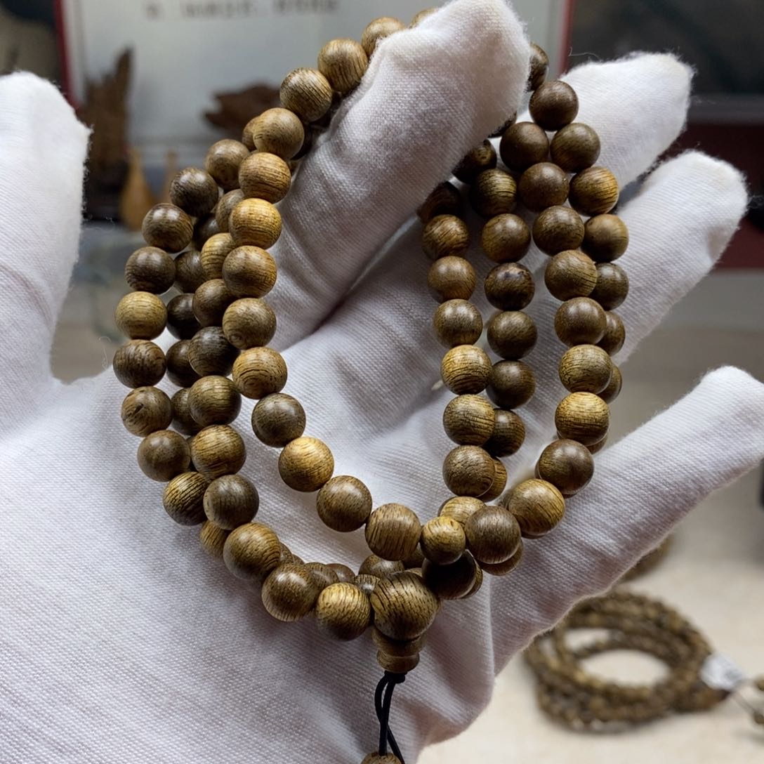 沉香手串文莱 07多 15克 随机发货