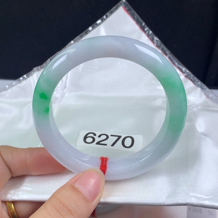 翡翠未镶嵌手镯58圈 双耳挂翠