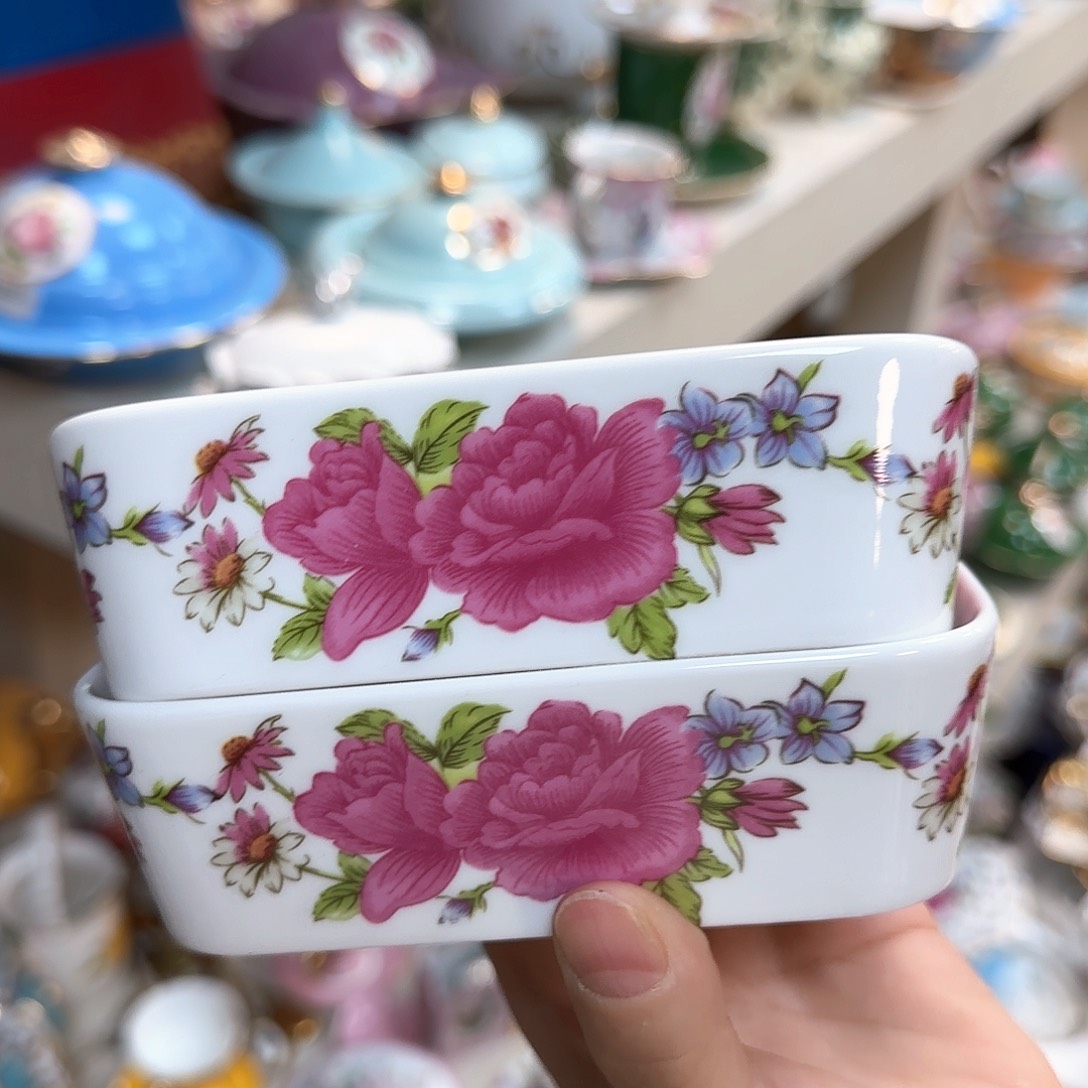 冠衡陶瓷艺术中心