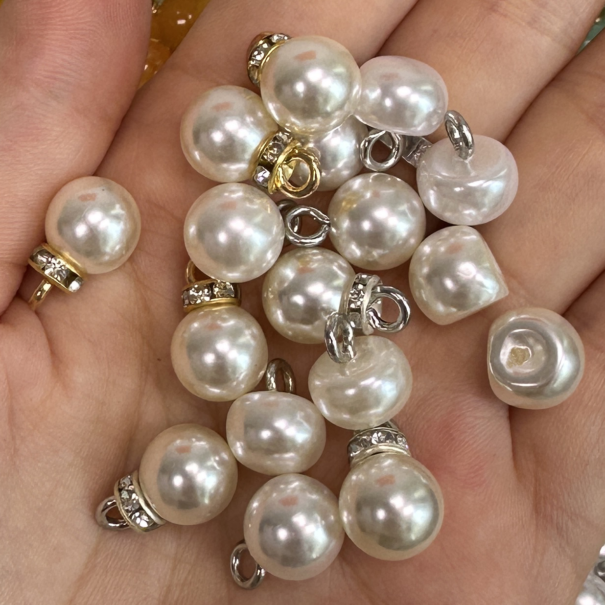 珍珠扣玻璃彩色纽扣