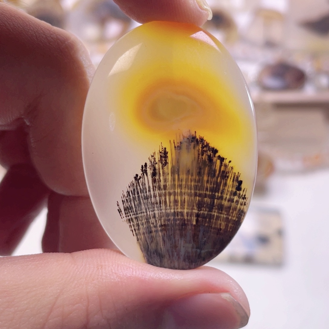 玛瑙/玉髓颈饰未镶嵌独**网