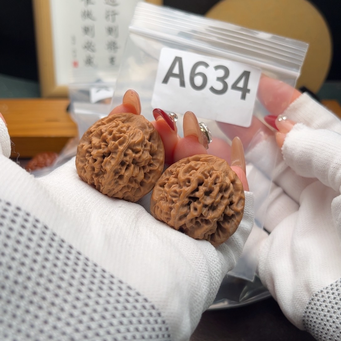 文玩核桃把件34秦闷a 634