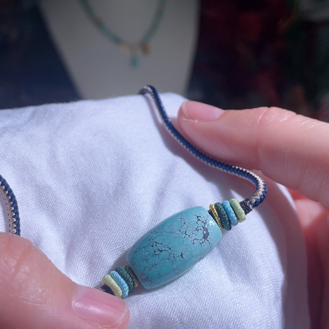 绿松石配饰未镶嵌